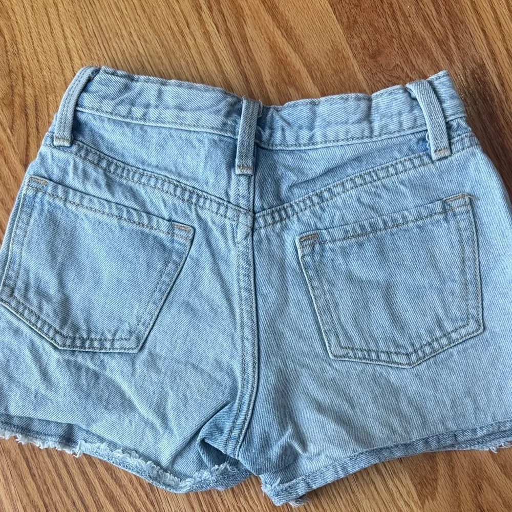 Old Navy Girl’s Light Blue Denim Shorts